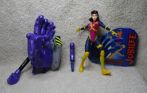 Toy Biz Marvel X-MEN JUBILEE 1997 Robot Fighters figura suelta y completa y mano - Imagen 1 de 4