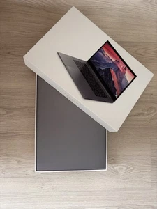 Xiaomi Mi Notebook Pro i5 8250U; 8 GB RAM; 256 GB SSD; MX 150 - Imagen 1 de 11