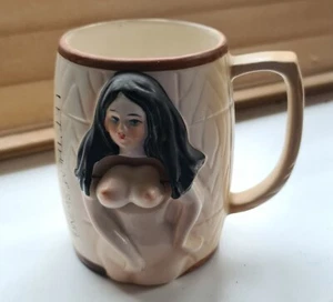 Vintage Let Them Swing Neuheit Becher Tasse Brüste HERGESTELLT IN JAPAN gebraucht KOSTENLOSER VERSAND - Bild 1 von 4