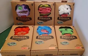 Nuovo Fuggler Funny Ugly Monster AVVERTENZA Part of Me is Glow in the Dark scegli uno - Foto 1 di 13