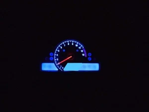 Honda CBR 1000 SC57 Bj 2004-2007 Tacho Beleuchtung umbau blau LED SET - Bild 1 von 1