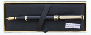 Scriveiner Black/Gold Fountain Pen - Picture 1 of 4
