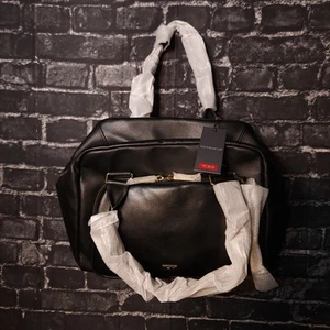 TUMI Adrian Carryall Black Leather Travel Bag Tote Purse - Imagen 1 de 7