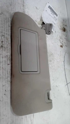 2015 Nissan Murano Sun Visor Right White OEM Used 45903 81K Miles - Image 1 of 4