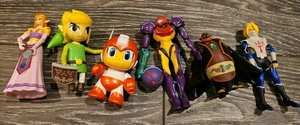 Nintendo Figuren 6 Stück Zelda, Megaman Metroid Made By Jakks, Kidrobot - Bild 1 von 6