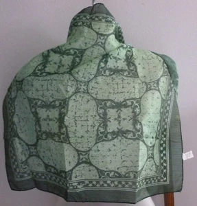 PA PARIS Bufanda Cuadrada Verde Batik Rayón Nailon 20.5 X 21 Hecha en Japón - Imagen 1 de 3