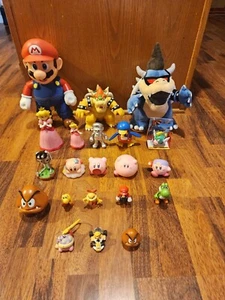 Super Mario Bros Figure Lot Of 21 Nintendo Jakks Amiibo Mario Kirby Peach Bowser - Picture 1 of 12