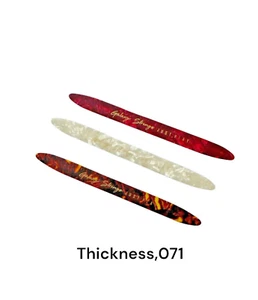 Professional instruments pick thick, medium-thickness, and galaxy strings. - Picture 1 of 7