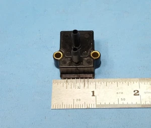 Pressure Sensor, SCX100DN, Honeywell, 100PSI (689.48kPa), Differential Male 6pin - Picture 1 of 8