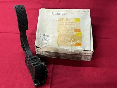 GENUINE Volkswagen 6Q1721503M Sensors - Accelerator Pedal Sensor - Image 1 of 3
