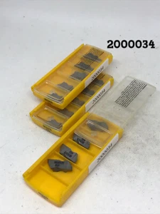 NR3047R K68 New Lot of 14 Kennametal Tungsten Carbide Grooving Inserts - Picture 1 of 4