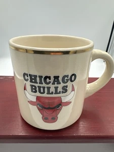 Vintage Chicago Bulls 13oz Kaffeebecher Goldrand NBA Logo Keramik Tasse - Bild 1 von 14