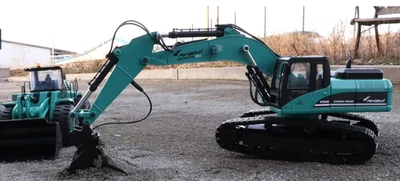 Bagger G704E in Vollmetall mit Schnellwechsler 7 KG RTR Petrol AMEWI 22501 - Bild 1 von 4