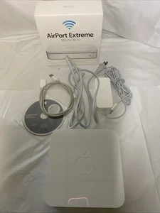 Apple Airport Extreme 802.11n Wi-Fi Router Model A1143 in Original Box MB053LL/A - Picture 1 of 8