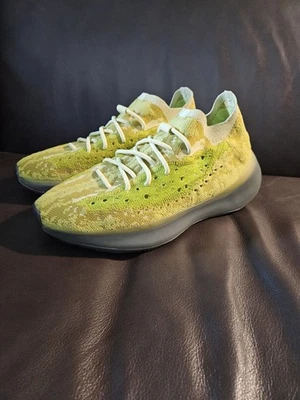Adidas Yeezy Boost 380 Hylte Zapatos Brillantes Para Hombres 11 Amarillas Tenis para Correr Foto 1 de 4