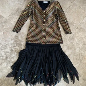 Giacca e gonna St. John sera paillettes arcobaleno metallizzato bordo seta taglia 10 - Foto 1 di 16