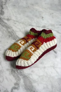 Maroon white mixed colors Woolen hand knitted ankle socks women - Picture 1 of 5