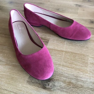 süße Ballerinas von ECCO - Größe 41 - pink - Veloursleder - kaum getragen - Bild 1 von 14