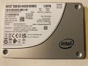 New Intel S4520 1.92TB SSD Solid State Drive SATA III 6Gb/s 2.5" SSDSC2KB019TZ01 - Afbeelding 1 van 1
