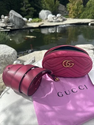 GUCCI GG Marmont Gürteltasche Belt 95 Samt Himbeere Neu in OVP Magenta Velvet - Bild 1 von 4