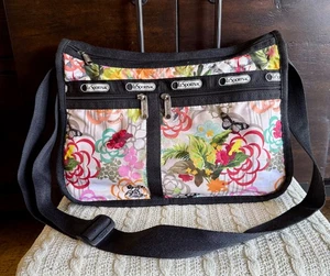 LeSportSac Deluxe Everyday Bag of Floral Butterfly Pattern - Picture 1 of 12