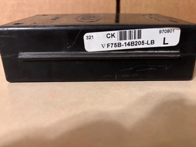 Módulo multifunción Ford F250 F350 Super Duty 1999-2001 BCM GEM F75B-14B205-LB Foto 1 de 4