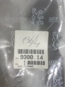 Supporto guida vetro PEUGEOT Genuine Parts Ricambi Originali - 930014 - Foto 1 di 2
