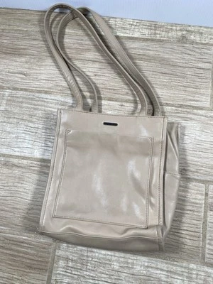 Bolso de hombro St. John’s Bay beige imitación cuero 9,5”x8,5” Foto 1 de 4