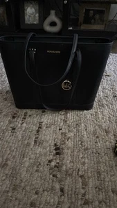 Michael Kors Black Leather Large Tote Shoulder Bag - Picture 1 of 9