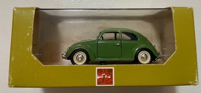 Volkswagen VW verde escarabajo RIO 1/43. Como nuevo en caja Foto 1 de 4