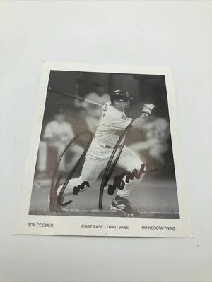 Minnesota Twins RON COOMER autographed 4x5 Team Issue Photo MRC - Image 1 of 3