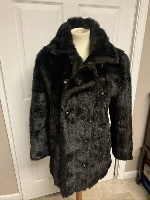 Abrigo para mujer Marvin Richards de piel sintética talla XS, doble botonadura Foto 1 de 4