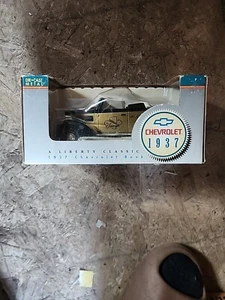 1/24 LIBERTY CLASSICS SPEC DIECAST TANYA TUCKER 1937 CHEVROLET BANK B/G - Picture 1 of 8