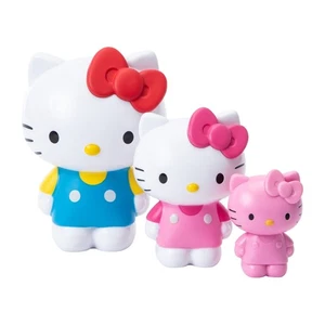 Sanrio **Hello Kitty & Friends 3 piezas HELLO KITTY ANIDACIÓN GATITOS** Nuevo en Caja - Imagen 1 de 3