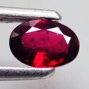 0.45 Cts Rarest Oval (5 x 4 mm) 100% Natural Red Sapphire Loose Gemstones - Picture 1 of 7