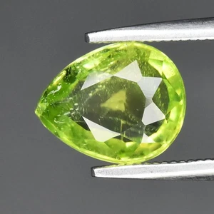 π 2.02ct 8.5x7mm Pear Natural Green Peridot - Untreated, Africa Gemstone - Picture 1 of 4