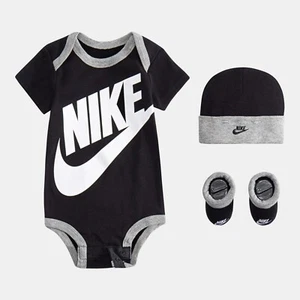 3-teiliges Nike Baby Geschenkset, 0-6 Monate, Body Booties Mütze, schwarz, Unisex - Bild 1 von 4