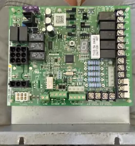 Lennox -Comfort Control Board dual stage 1184-110 1216-297508 - Picture 1 of 2