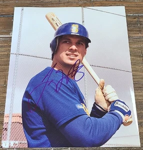 TINO MARTINEZ AUTOGRAPHED 8X10 ROOKIE PHOTO MARINERS YANKEES - Picture 1 of 1