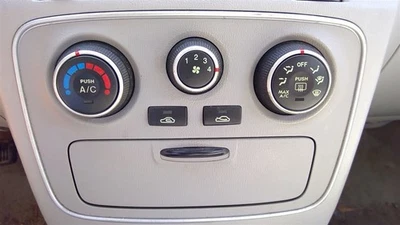 Temperature Control Manual Temperature Control 3 Knobs Fits 06-08 SONATA 246740 - Image 1 of 4