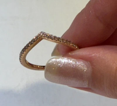 Anillo Pandora Chapado en Oro Rosa 14K Wishbone Foto 1 de 3