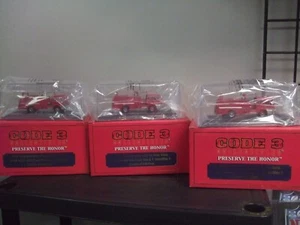 Lot of 3 Mack C FIRE DEPT. OF New York FIRE TRUCK satellite 1 , 2 ,3 by CODE 3 - Picture 1 of 11