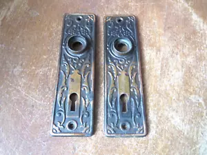 2 placas traseras de pomo de puerta de metal victoriano antiguo ornamentado a juego, 5 1/2 pulgadas - Imagen 1 de 5