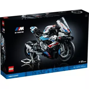LEGO 42130 Technic BMW M 1000 RR - Picture 1 of 1