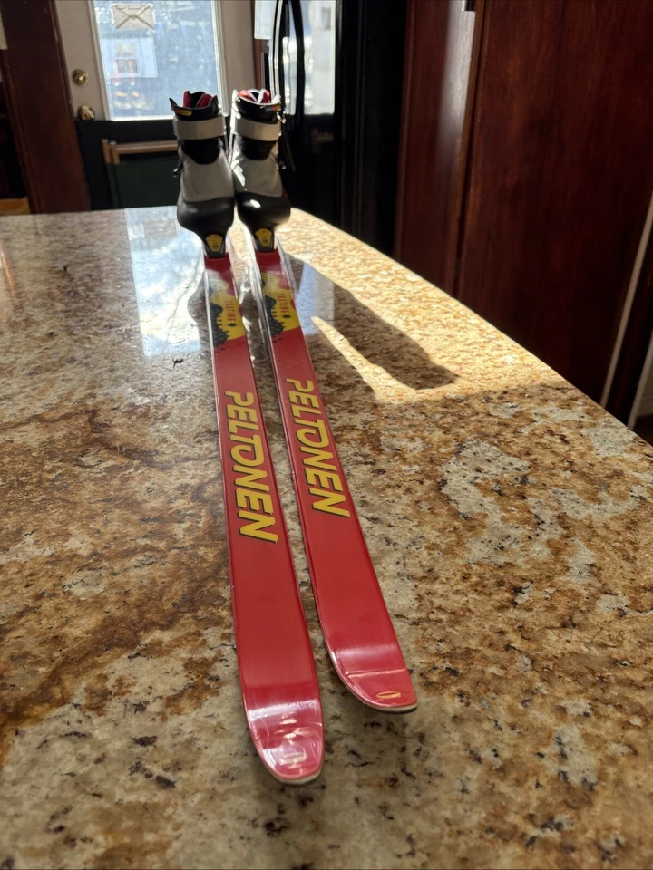 Peltonen Patinaje 181 cm Cera Esquís de Fondo, Fijaciones, Botas Talla 37 Foto 1 de 4