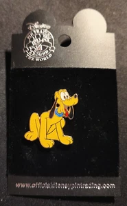 DISNEY Pin Pluto Sitting Core Character Series Walt Disney World 2002 - Picture 1 of 3