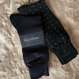 2 Pair Brooks Brothers Men’s Dress Socks Dark Blue Black - Picture 1 of 2