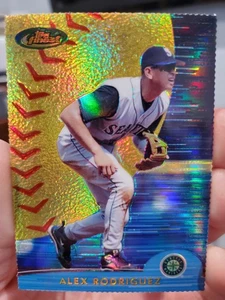 2000 Finest Alex Rodriguez Gold Die Cut Refractor #50 - Picture 1 of 2