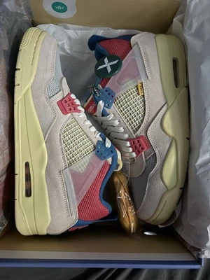 Размер 9,5 - Jordan 4 ретро x Union LA середины гуавы льда - Изображение 1 из 4