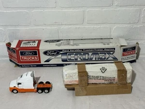 1:64 Liberty Classics Speccast Ford Aeromax Tandem Sleeper Tractor TNT Red Star - Picture 1 of 19